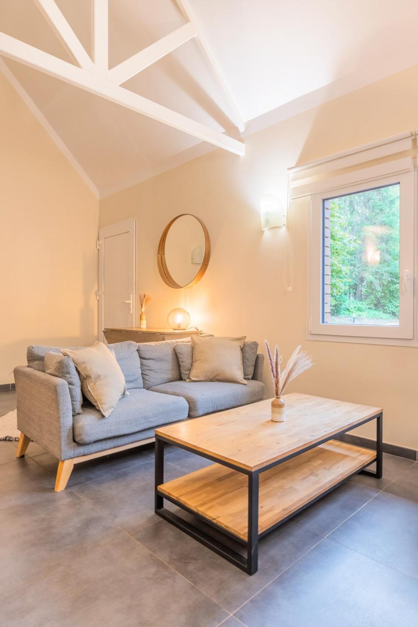 Espace Zen'Ing Gondecourt Екстериор снимка