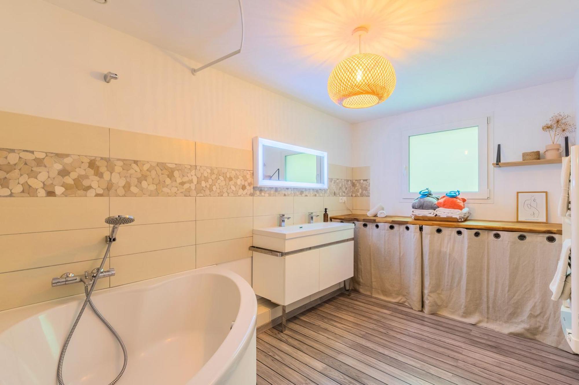 Espace Zen'Ing Gondecourt Екстериор снимка